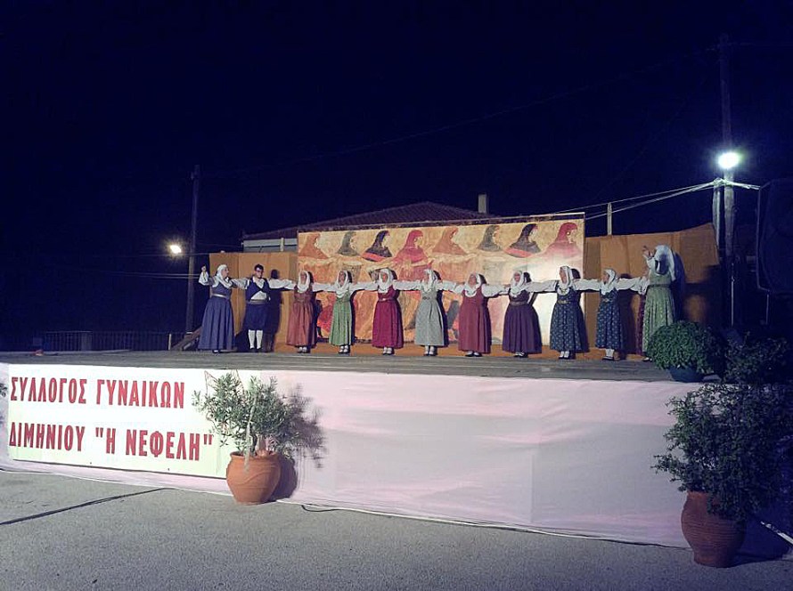 13615337_596640053828841_4818634032333313349_n